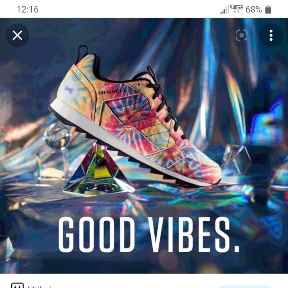 Merrell Alpine Tie Dye Size 8. Bought them and they didn’t fit quite right.